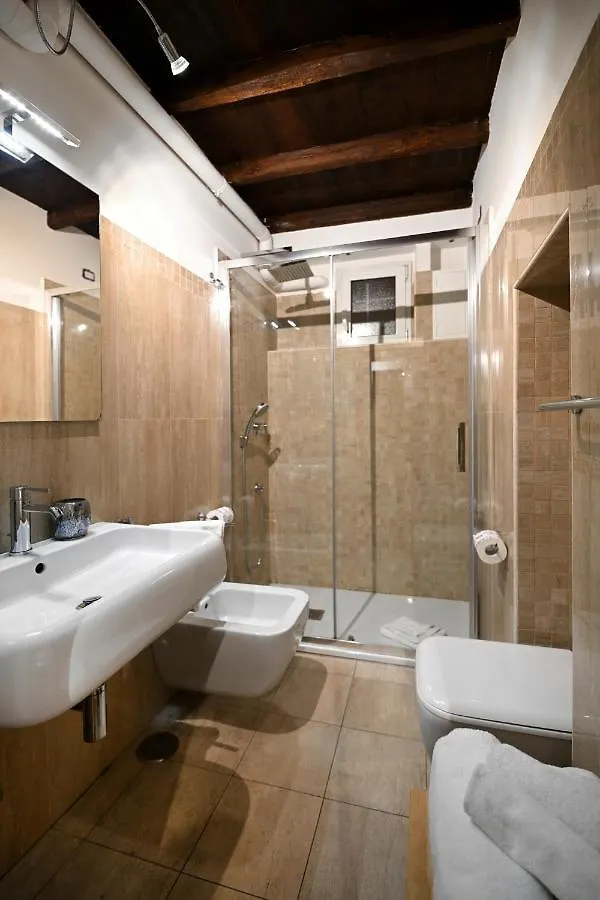 Vicolo 22 - Residenze Romanae Guest house